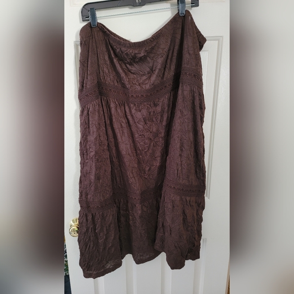 NWT Avenue Brown Tiered Maxi Skirt - Picture 8 of 8